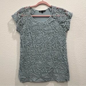 Cable & Gauge Tiffany blue lace‎ shirt sleeve top size small